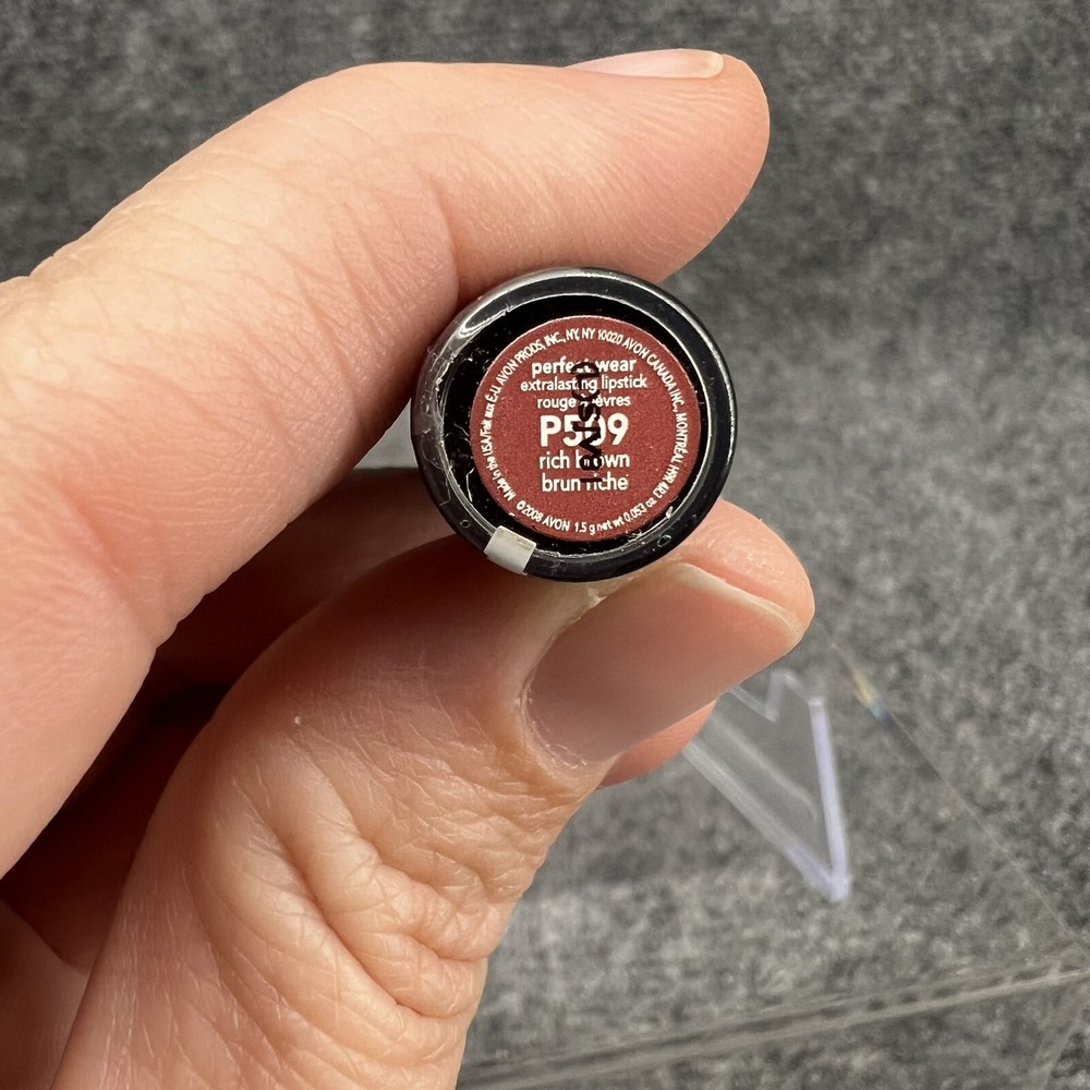 Avon Perfect Wear Extralasting Lipstick Rich Brown P509 New & Sealed - Picture 3 of 6